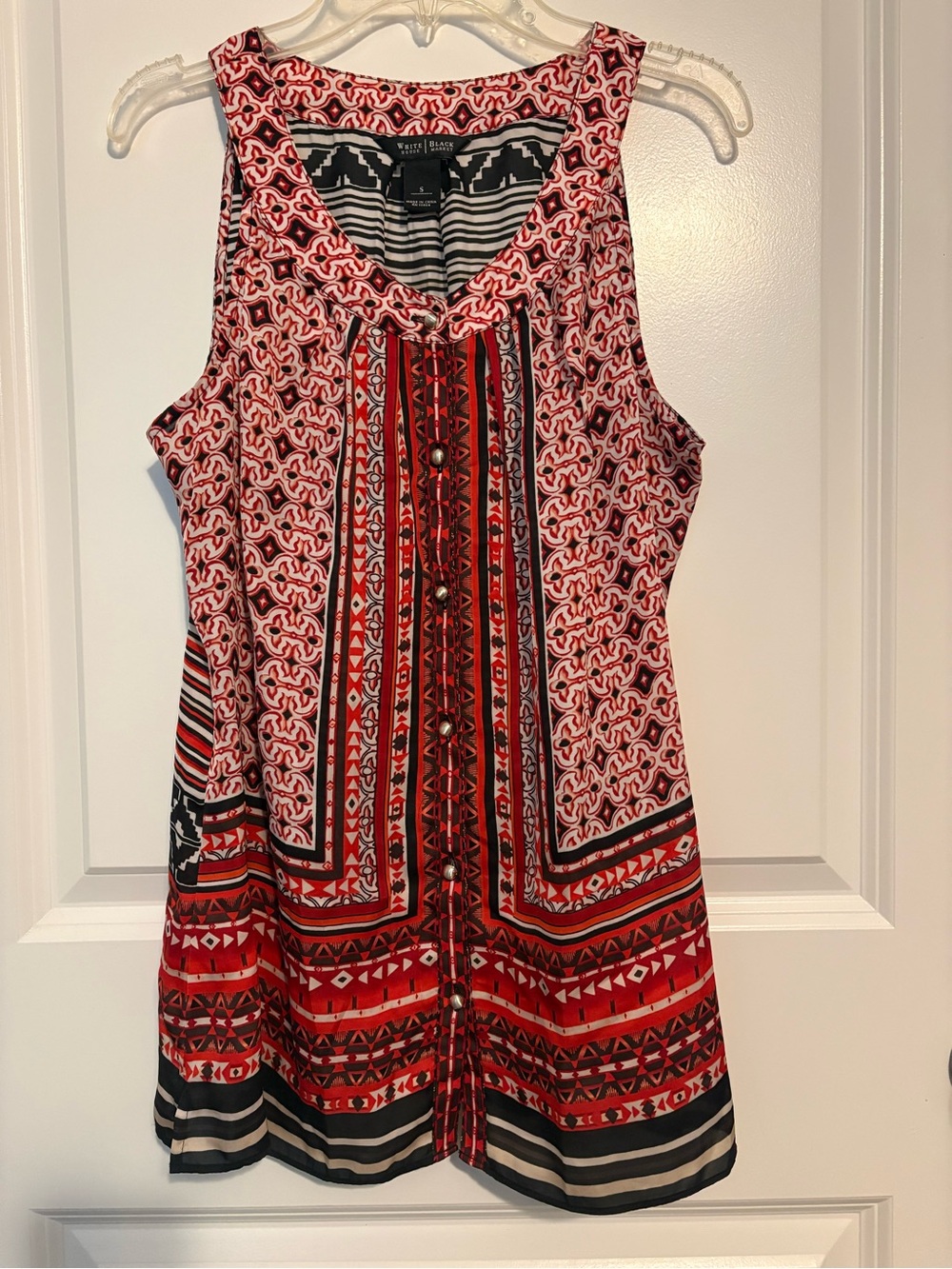 WHBM Sleeveless Halter Top With Red&Black Geometric Print Size Small